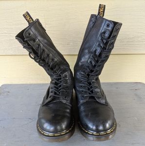Dr. Martens 1B99 Virginia Leather Mid Calf Boots Black Size 7